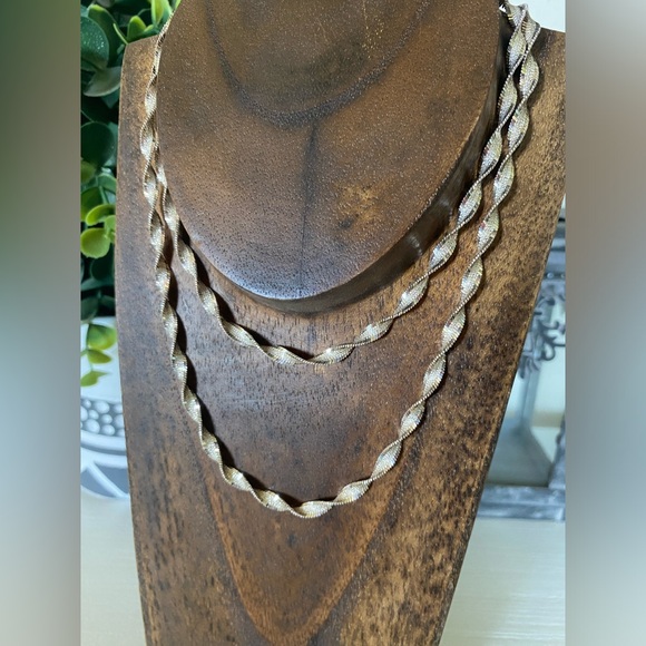 VTG Helen Andrews 925 STERLING SILVER HERRINGBONE TWISTED ITALY CHAIN NECKLACE - Picture 2 of 8